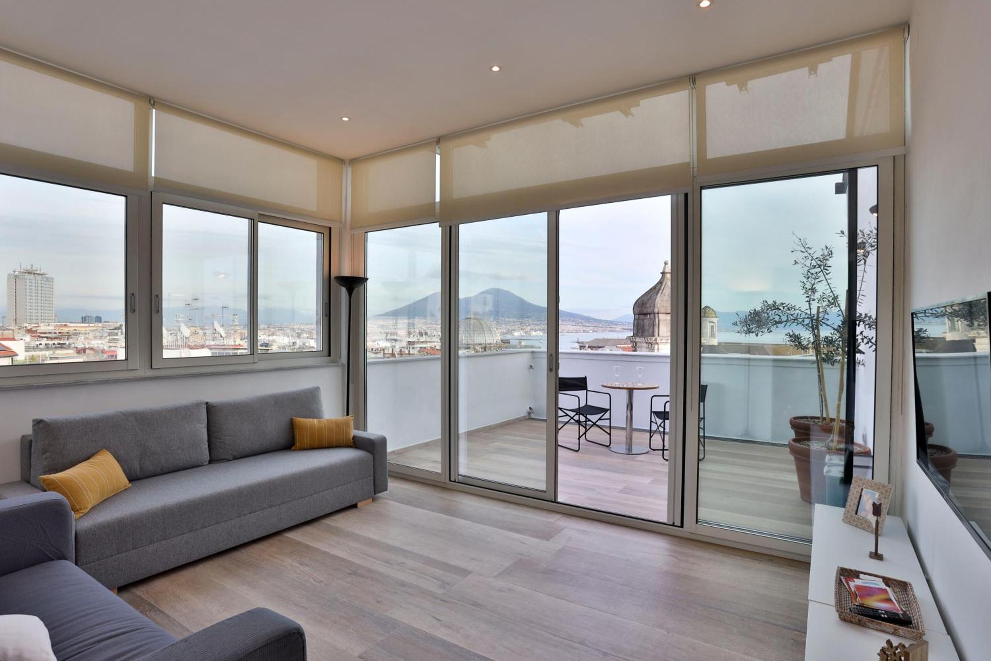 Terrazzino Spagnolo Panoramic Apartment Naples